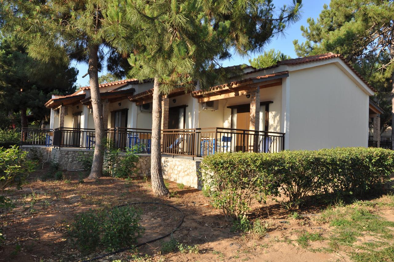 Hotel Dougas Arkoudi Exterior foto